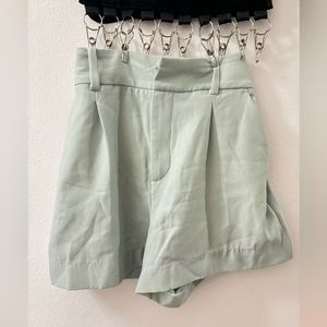 ZARA NWOT SHORTS